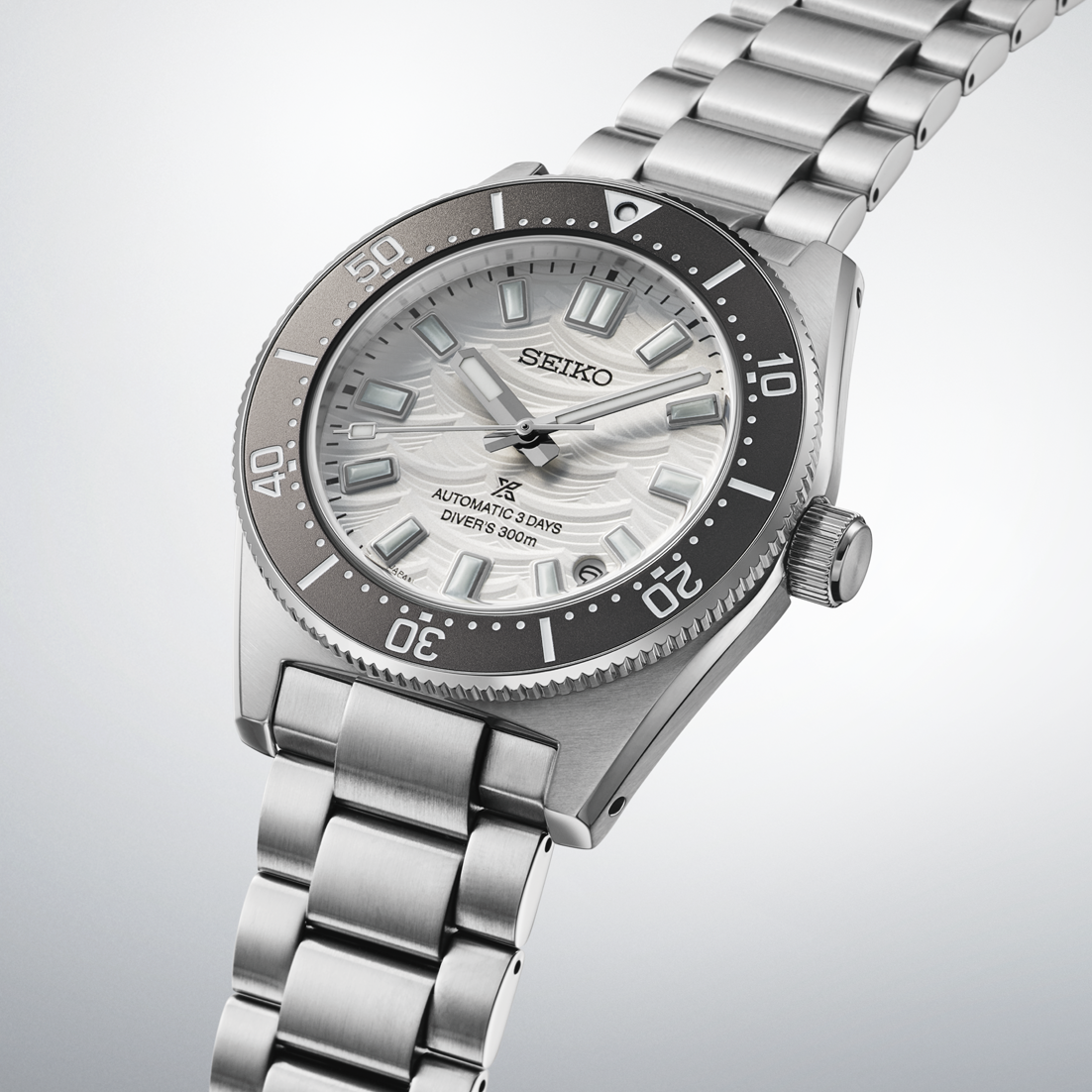 Seiko Diver’s Watch 60th Anniversary LE Automatic 40 MM White Dial Watch SPB511J1