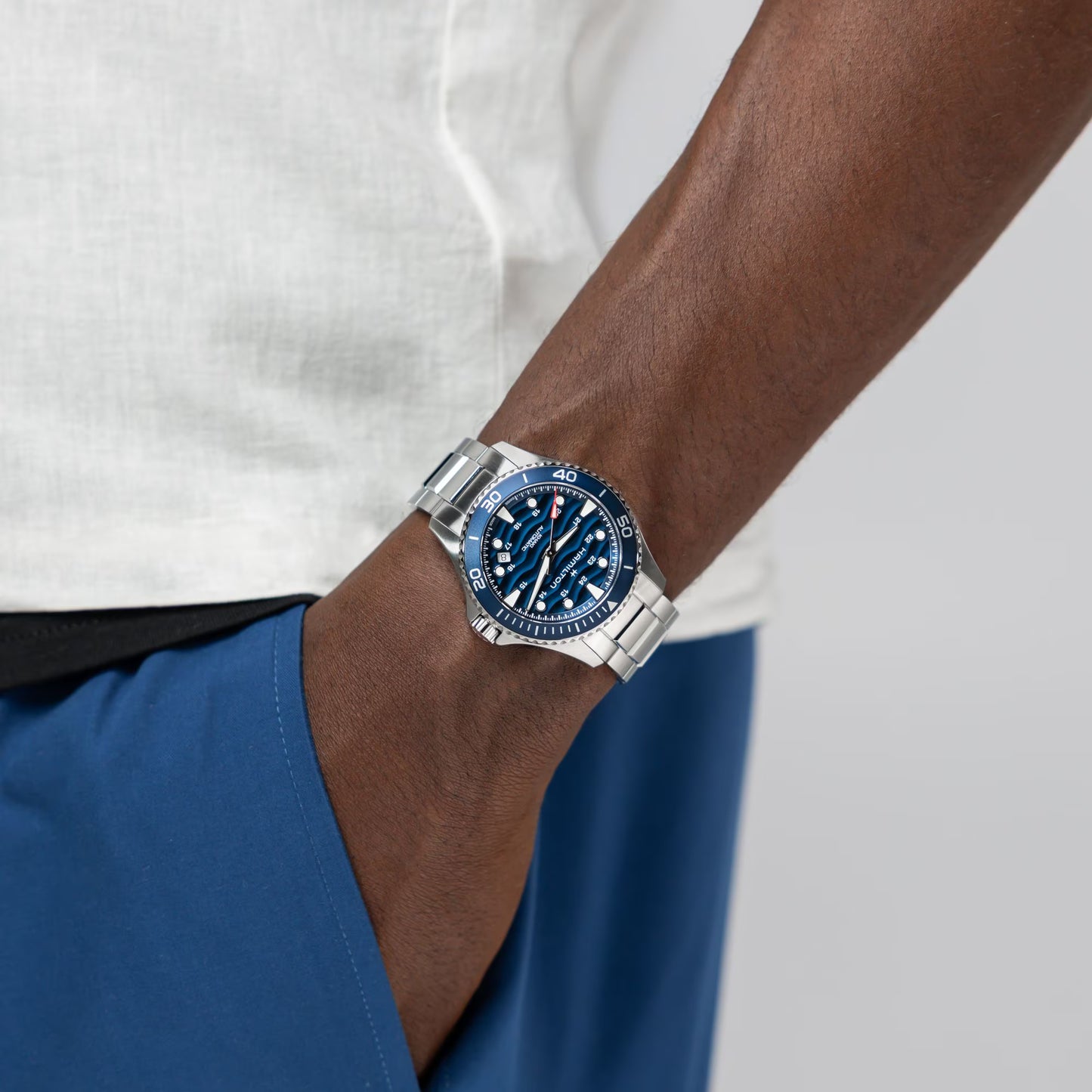 Hamilton Khaki Navy Scuba Automatic 40 MM Blue Dial Watch H82425140