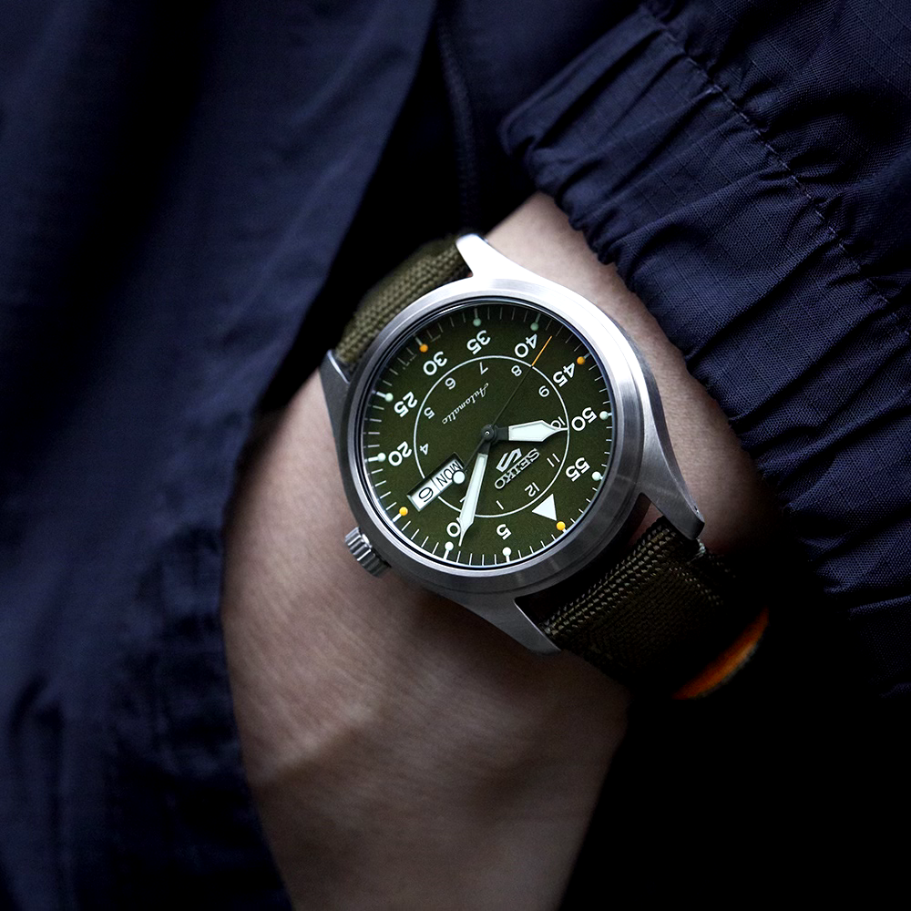 Seiko 5 Sports 39.4 MM Day-Date Automatic SS Green Canvas Band Watch - SRPH29K1
