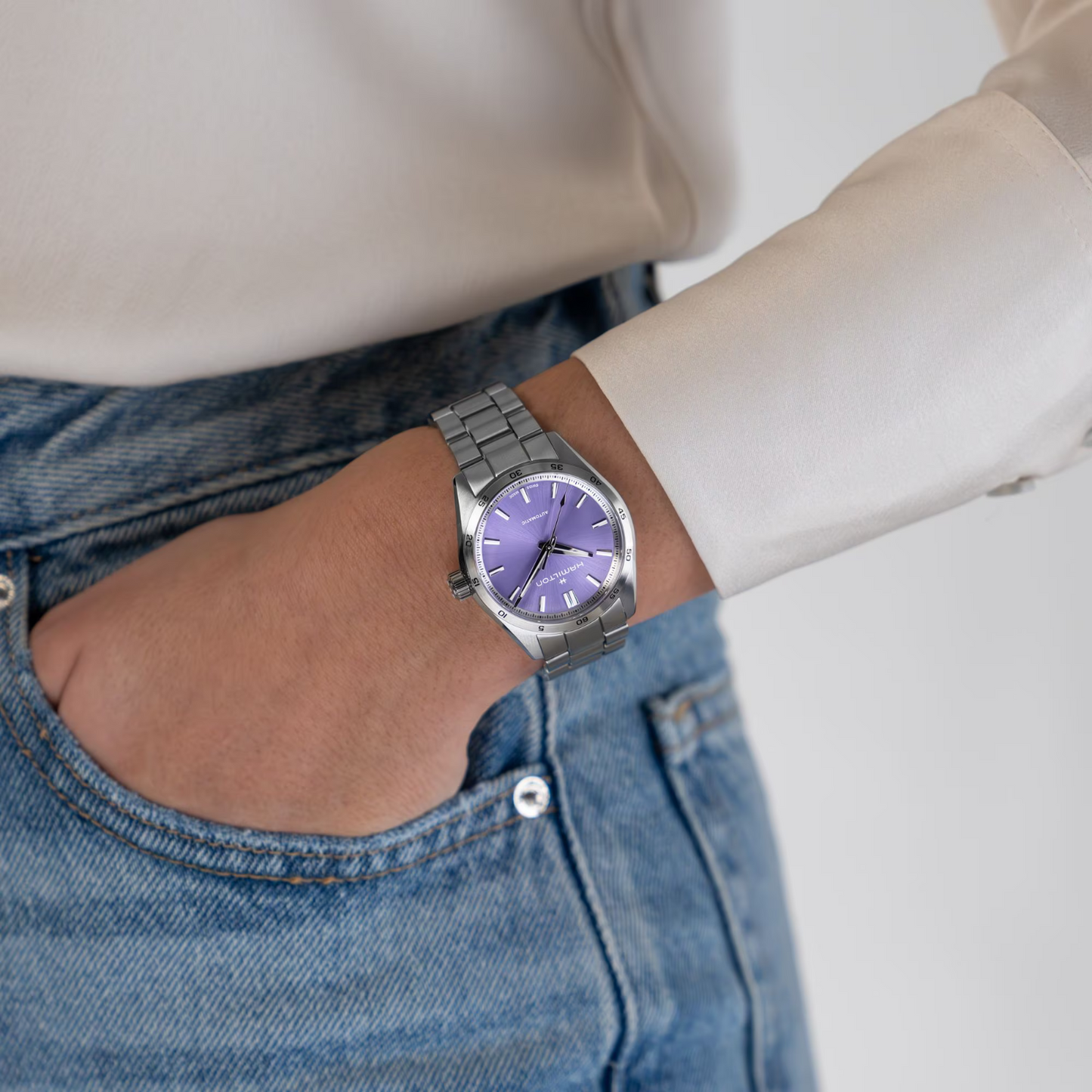 Hamilton Jazzmaster Performer Automatic 34 MM Purple Dial Watch H36105170