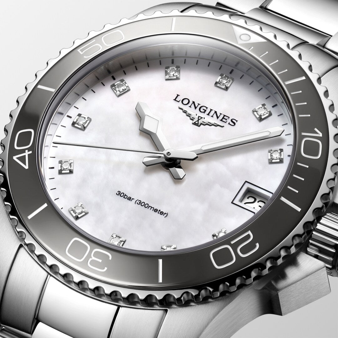 Longines Hydroconquest 32 MM Quartz SS White Dial Watch L33704876