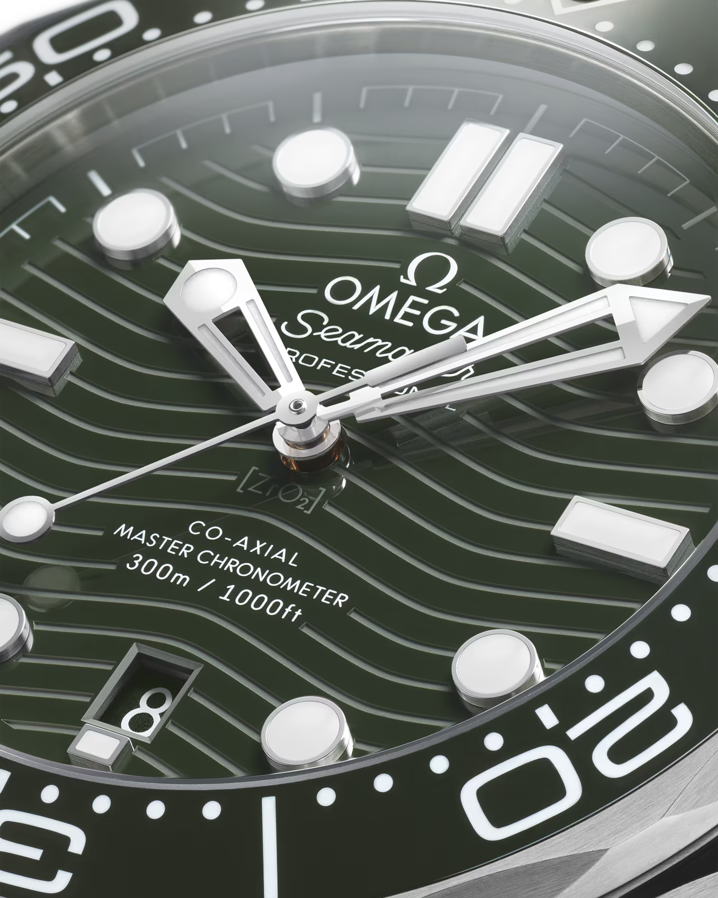 Omega Seamaster Diver 300M 42 MM Stainless Green Dial Watch 21032422010001