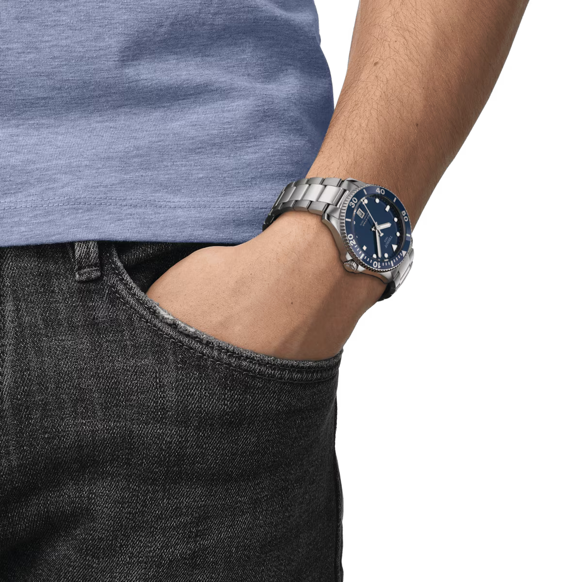 Tissot Seastar 1000 40 MM Blue Dial Quartz Watch T120.410.11.041.00